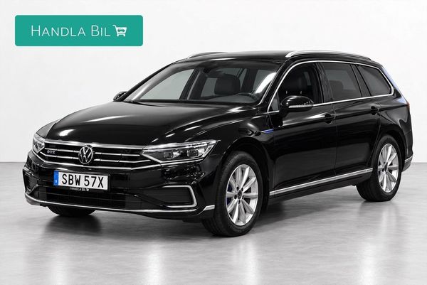 Volkswagen Passat GTE 1.4 TSI Executive Massage P-värm Skinn/Alcantara Dr - 2021