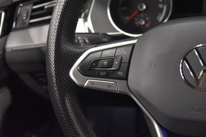 Volkswagen Passat bild 10