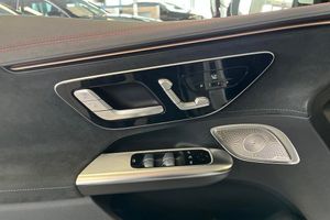 Mercedes EQE350 bild 16