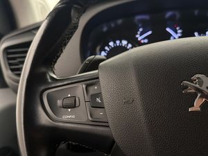Peugeot Expert bild 16