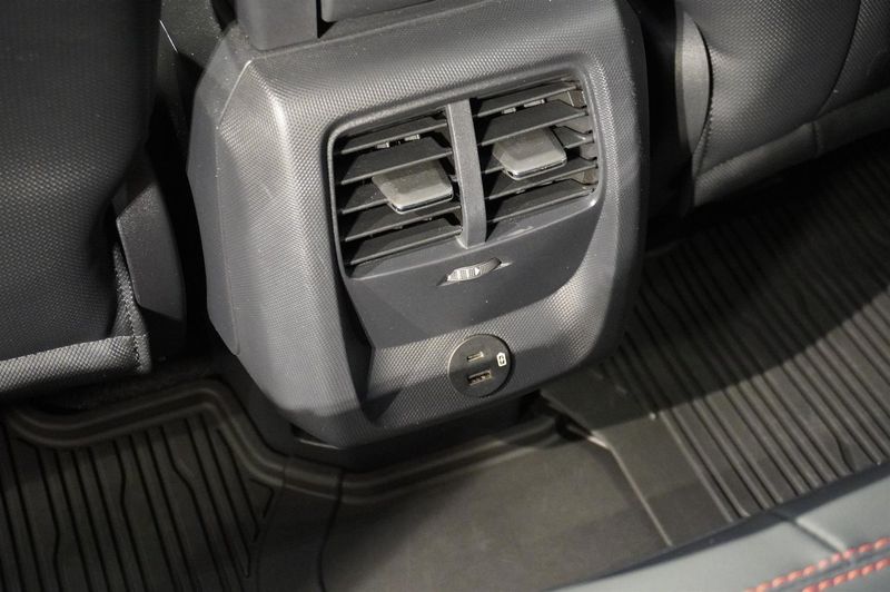 Ford Mustang Mach-E bild 13