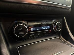 Mercedes CLA180 bild 14