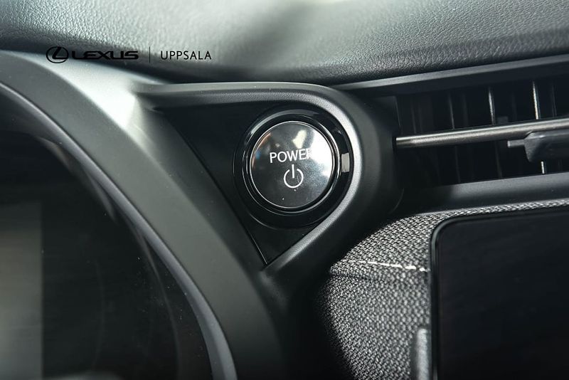 Lexus LBX bild 12