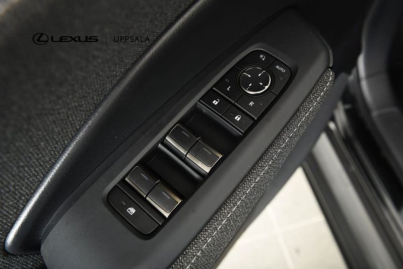 Lexus LBX bild 9