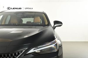 Lexus NX bild 22