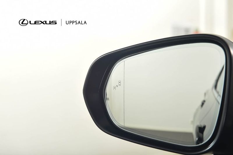 Lexus NX bild 15