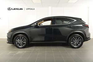 Lexus NX bild 3