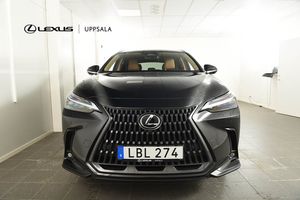 Lexus NX bild 5