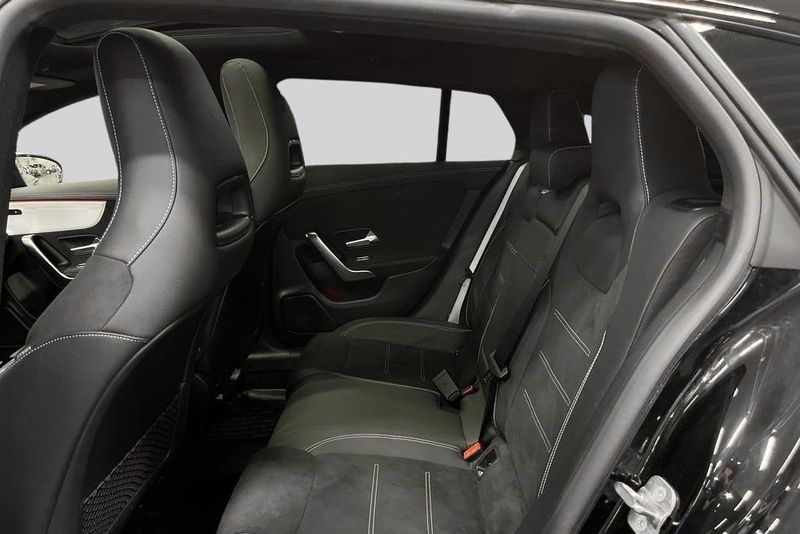 Mercedes CLA250 bild 9