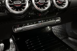 Mercedes CLA250 bild 13