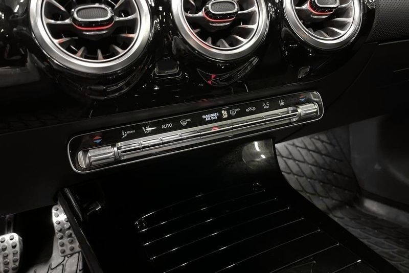 Mercedes CLA250 bild 13