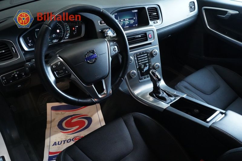 Volvo V60 bild 8