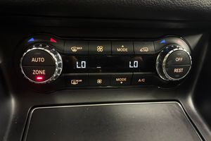 Mercedes CLA180 bild 23