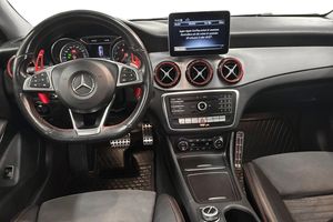 Mercedes CLA180 bild 11