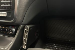 Mercedes CLA180 bild 21