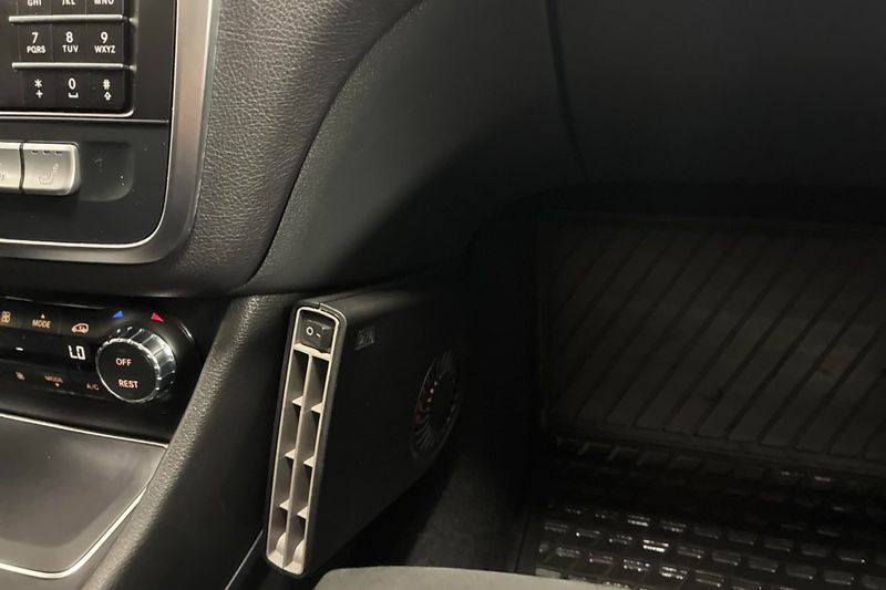 Mercedes CLA180 bild 21
