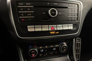 Mercedes CLA180 bild 22