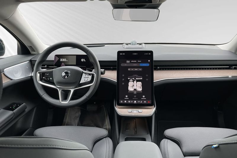 Volvo ES90 bild 9
