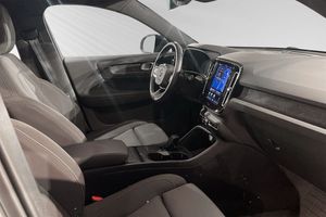 Volvo EX40 bild 10