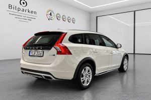 Volvo V60 bild 2