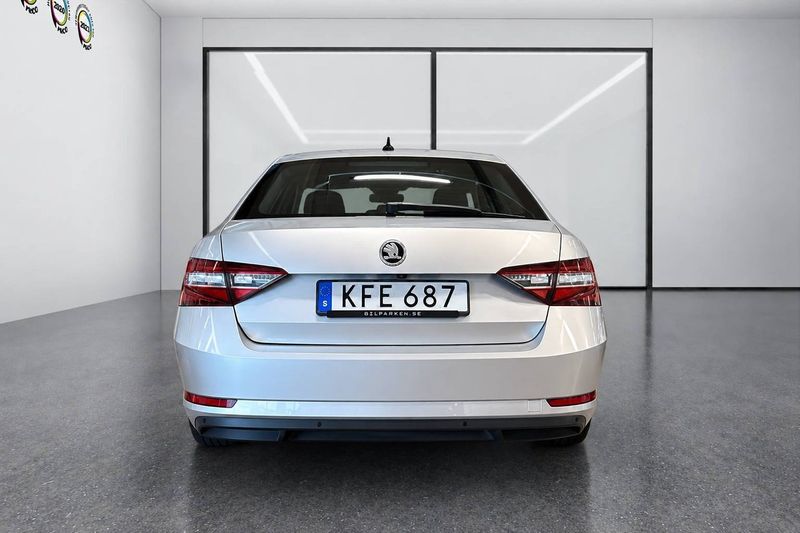 Skoda Superb bild 6