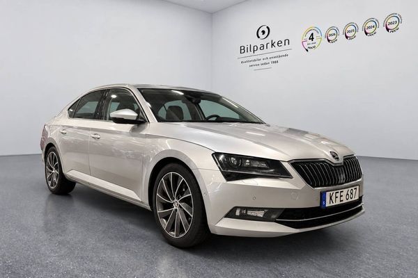 Skoda Superb 2.0 TDI 4x4 SCR L&K | Läder | Värmare | Kamera | 190hk - 2016