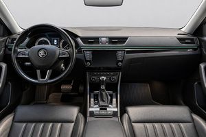 Skoda Superb bild 14