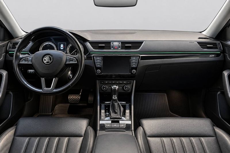 Skoda Superb bild 14
