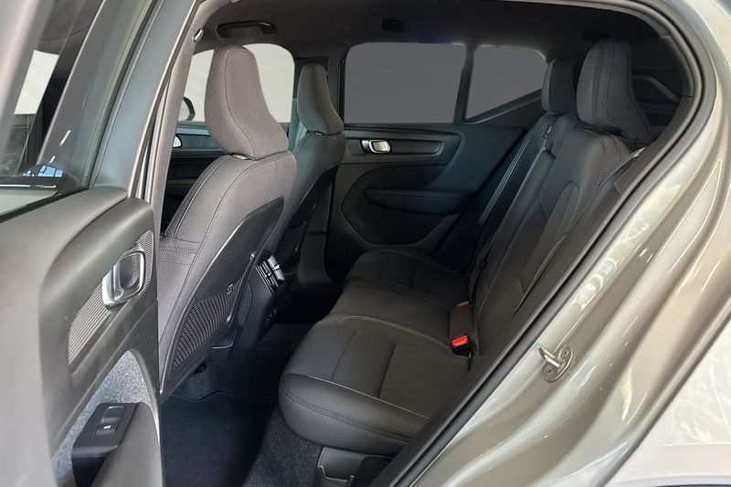Volvo XC40 bild 8