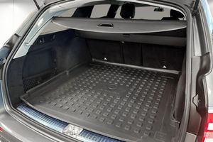 Mercedes E220 bild 9