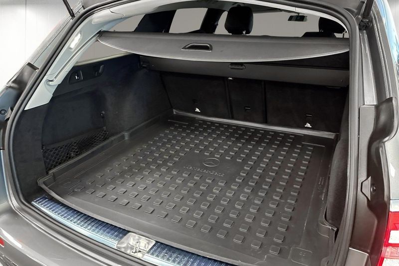 Mercedes E220 bild 9