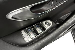 Mercedes E220 bild 12