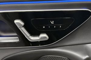 Mercedes E300 bild 13