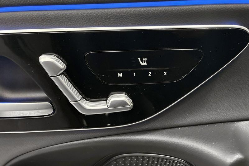 Mercedes E300 bild 13