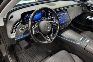 Mercedes E300 bild 6