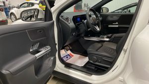 Mercedes EQA250 bild 7