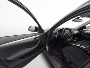 BMW X1 bild 10