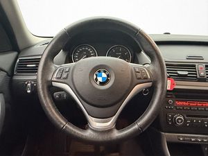 BMW X1 bild 17
