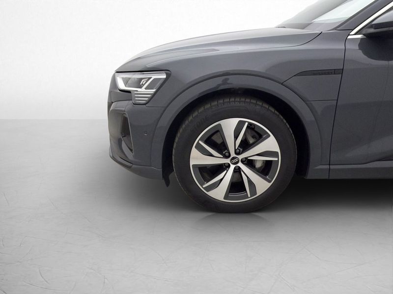 Audi Q8 bild 32