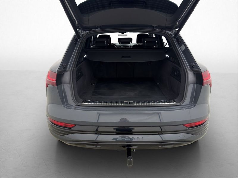 Audi Q8 bild 9
