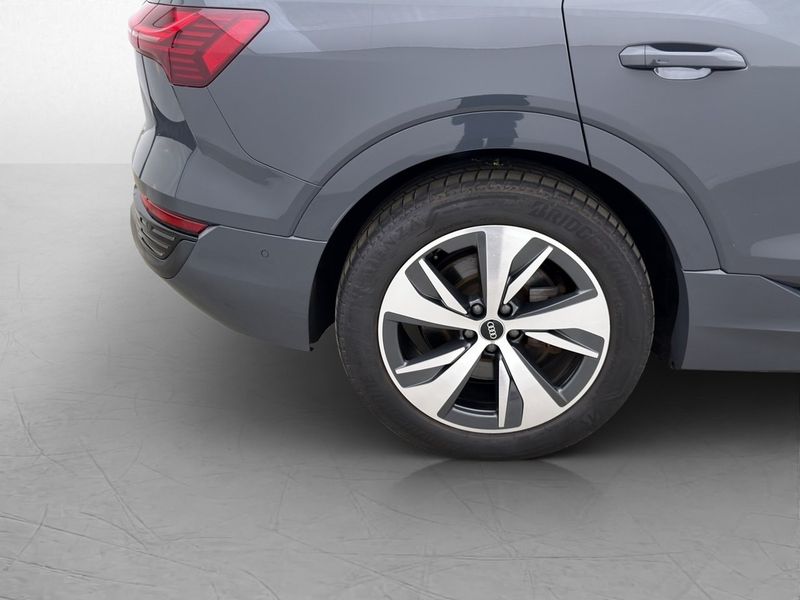Audi Q8 bild 34