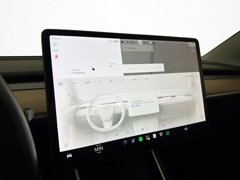 Tesla Model 3 bild 18