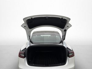 Tesla Model 3 bild 9