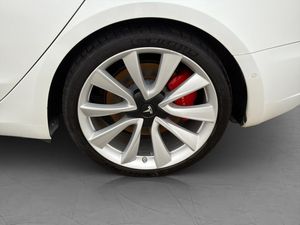 Tesla Model 3 bild 30