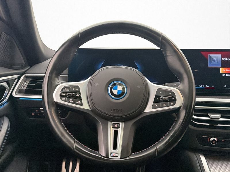 BMW i4 bild 16