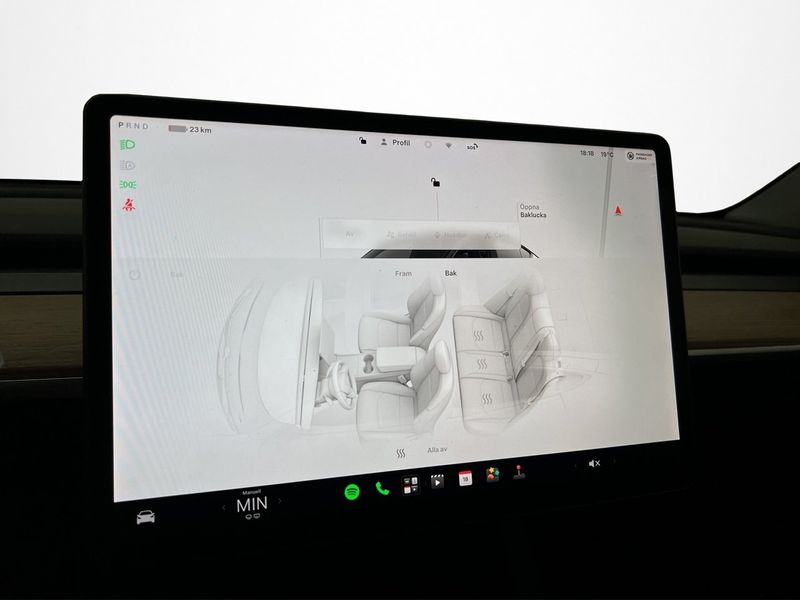 Tesla Model Y bild 17