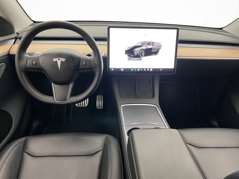 Tesla Model Y bild 14