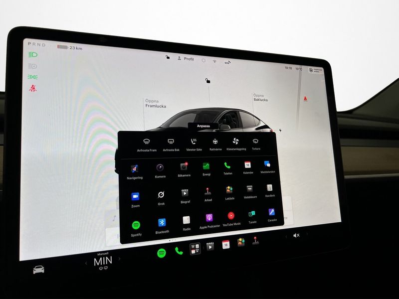 Tesla Model Y bild 18