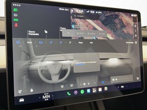 Tesla Model 3 bild 25