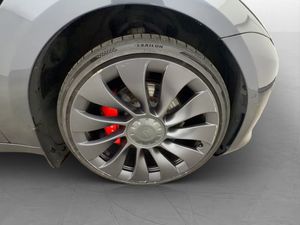 Tesla Model 3 bild 11